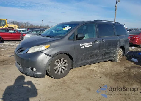 2013 Toyota Sienna Xle 7 Passenger from USA, damaged, VIN 5TDDK3DC7DS056120